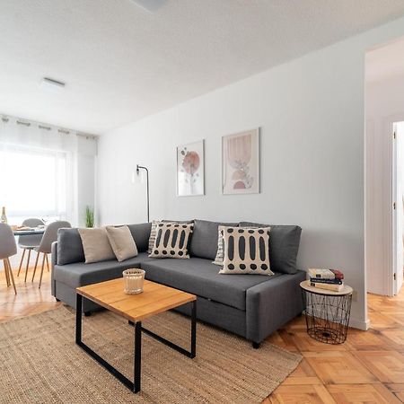 Moderno Apartamento Con Parking Apartment Vigo Exterior photo