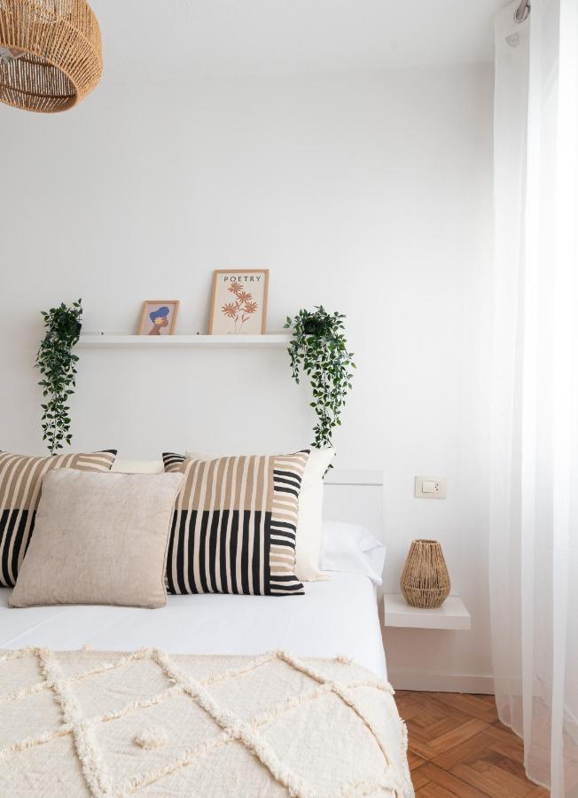 Moderno Apartamento Con Parking Apartment Vigo Exterior photo