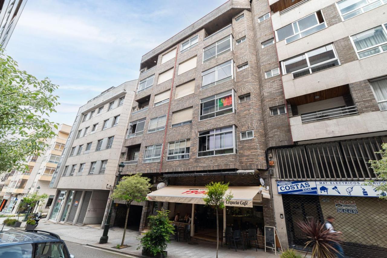 Moderno Apartamento Con Parking Apartment Vigo Exterior photo